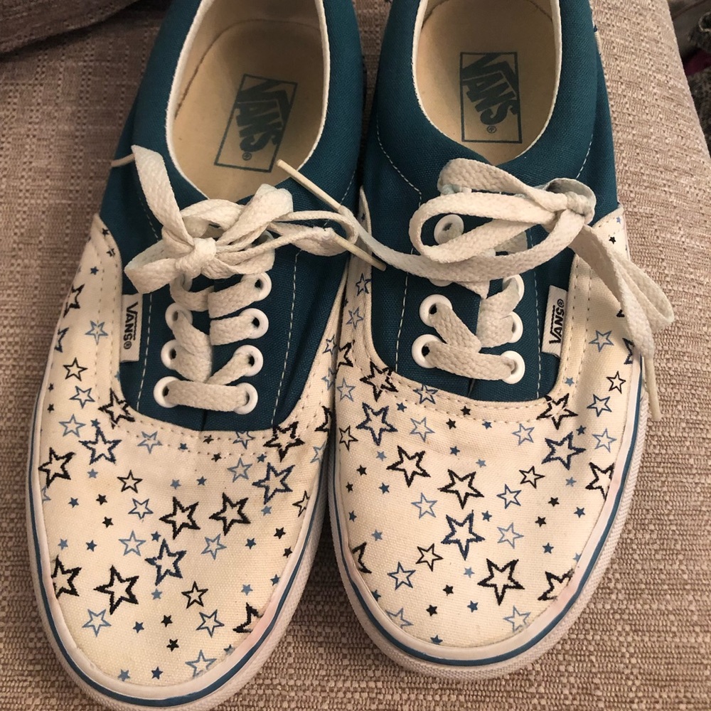 Star print vans women size 8